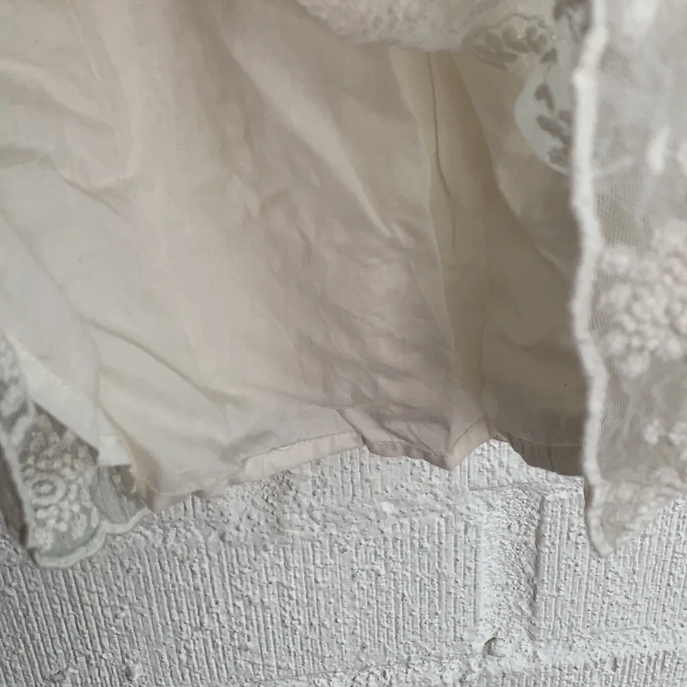 OshKosh B'gosh White Lace Crochet Embroidered Flower Girl Dress sz 18 mon